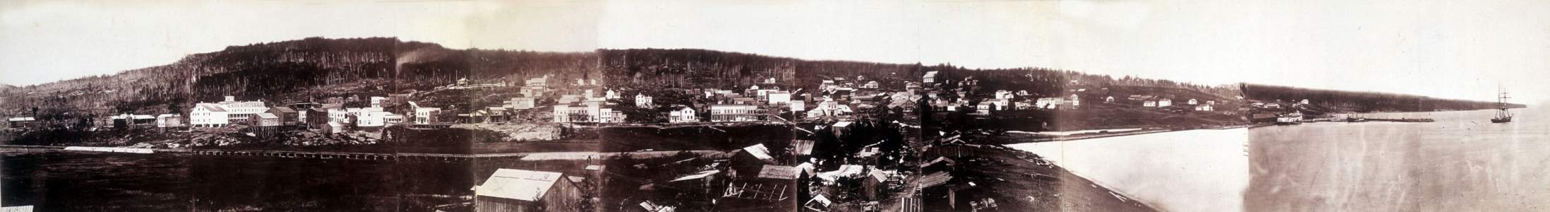 Duluth, Minnesota, 1870, panoramic photograph, zoomable image